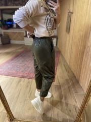 Haki deri görünümlü şalvar