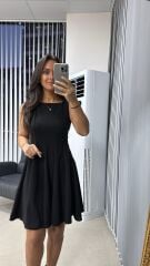 My 3692 Kolsuz Eteği Parça Dikişli Siyah Çan Elbise