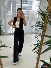 Art. Black Suit with Atlas Vest