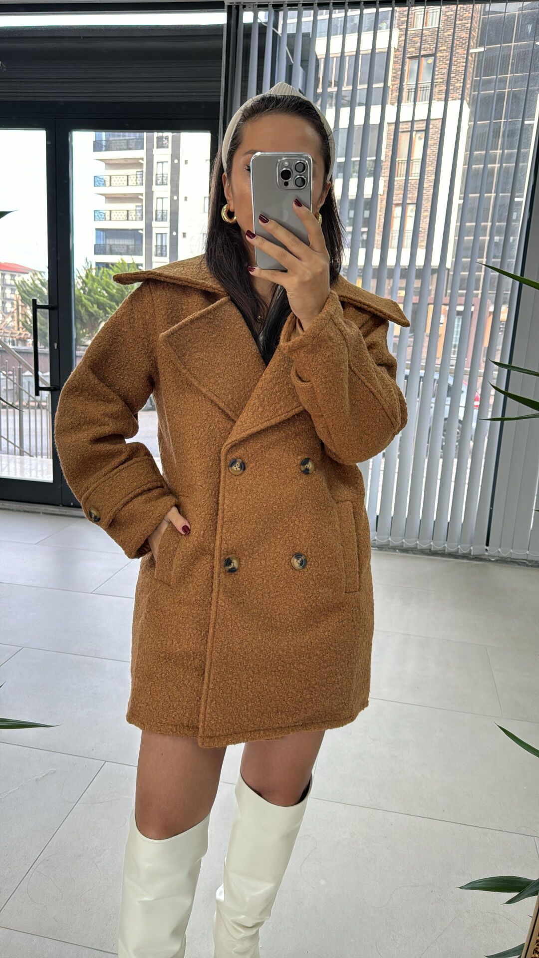 Boucle Coffee Coat
