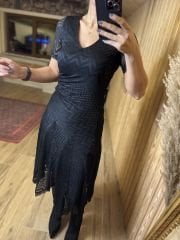 Mc Eteği zikzaklı dantel elbise