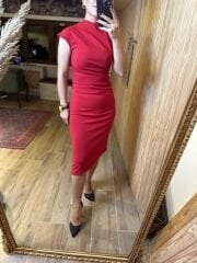 Crep drapeli kırmızı kalem elbise