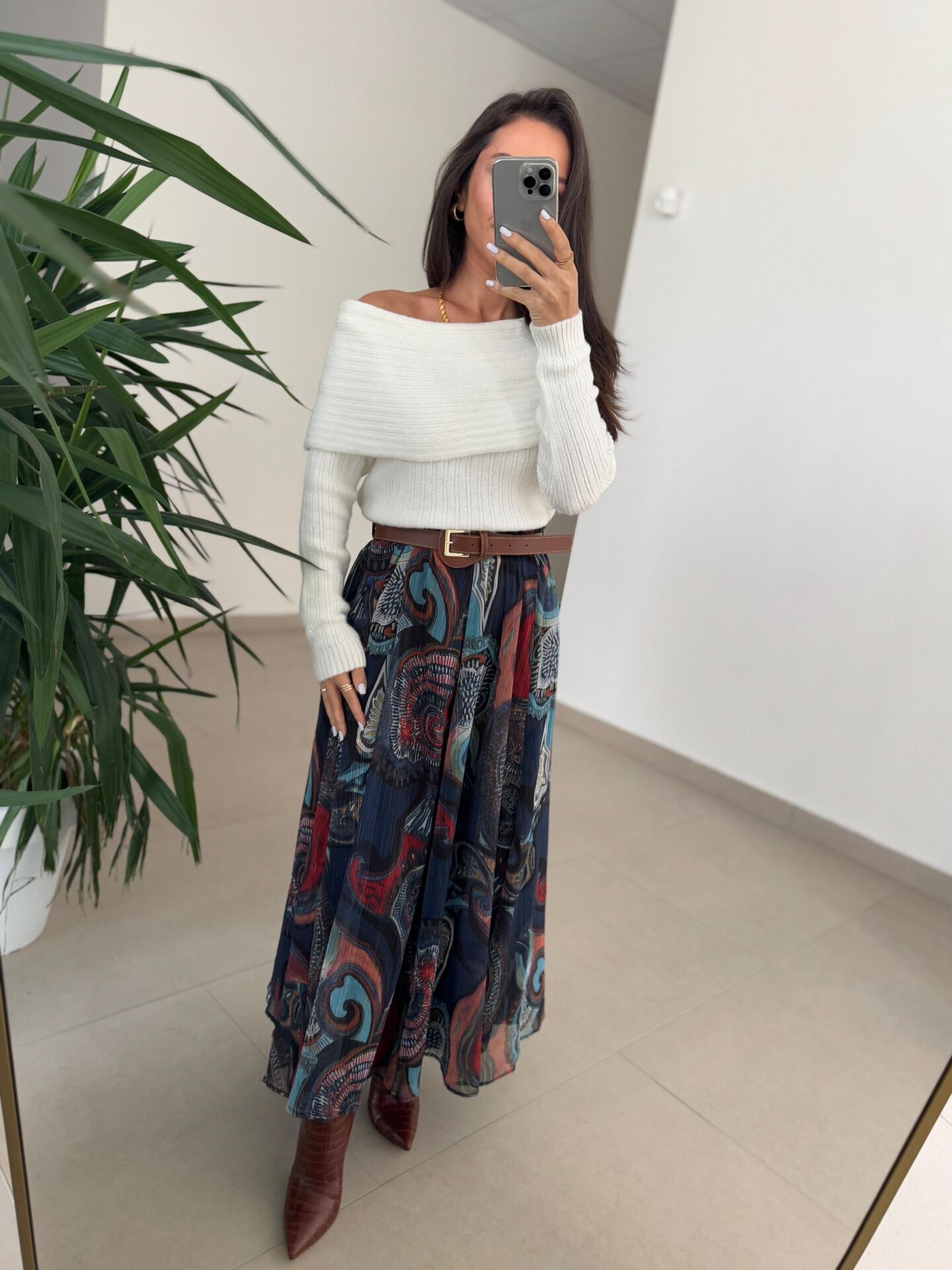 Bh Madonna Yaka Ekru Kazak