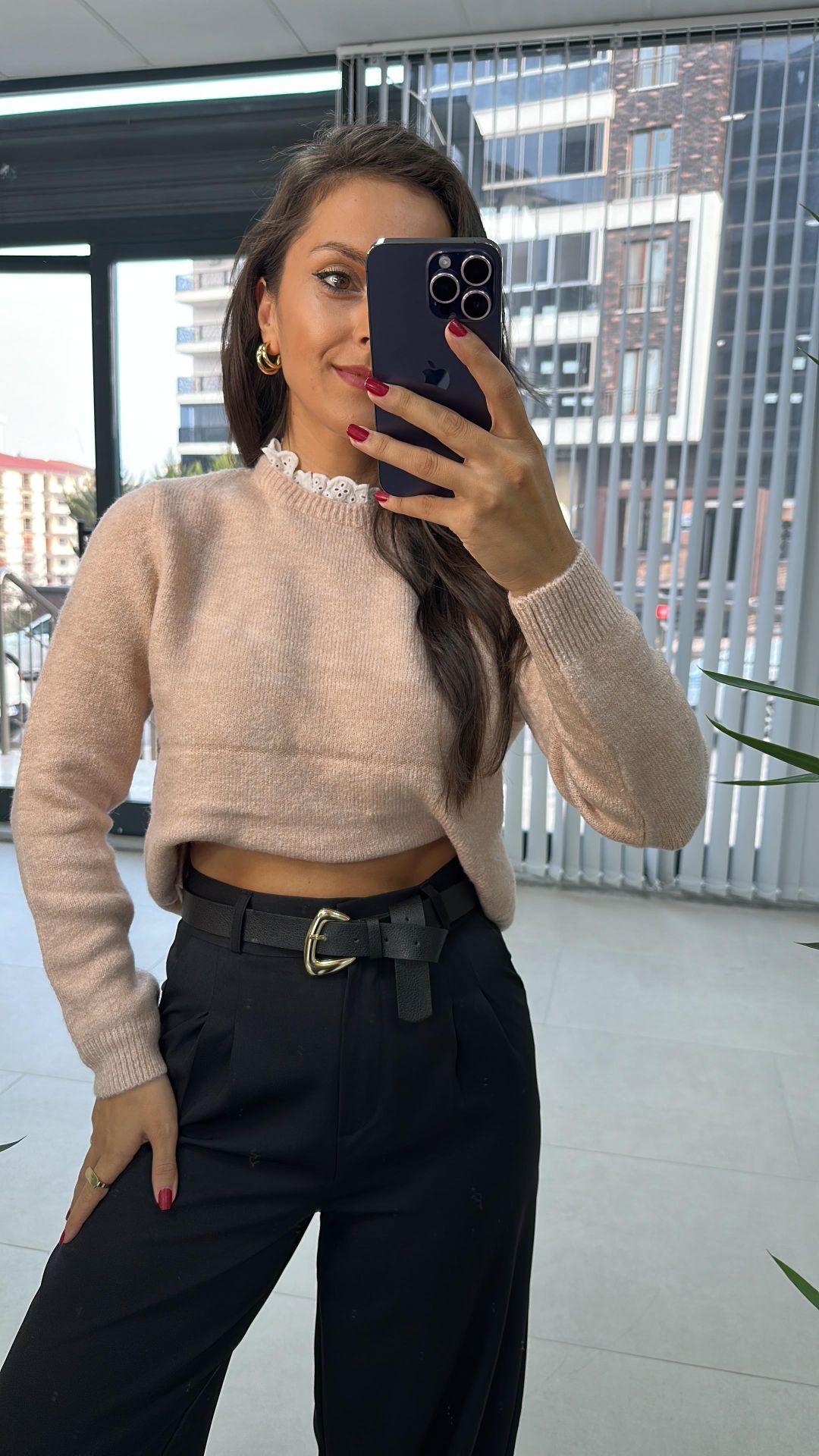 Powder Knitwear with Collar Ruffle Detail