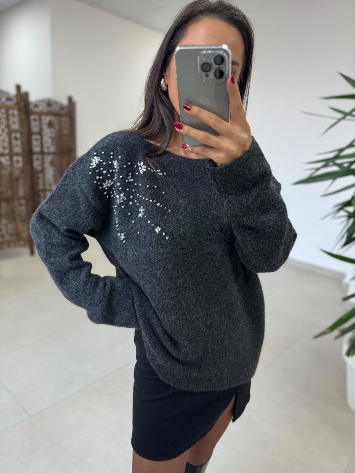 Po 2667 Kristal Çiçek Detaylı Antrasit Triko Kazak