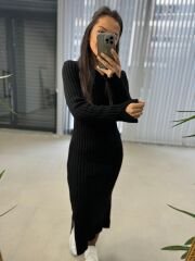 Polo Yaka Çift Yırtmaçlı Triko Siyah Elbise