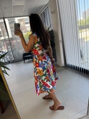 Bb 25165 Kırmızı Çiçekli Kolsuz Elbise