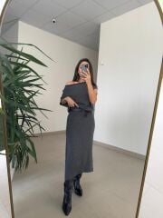 Dv 90256 Gri Kemerli Triko Elbise