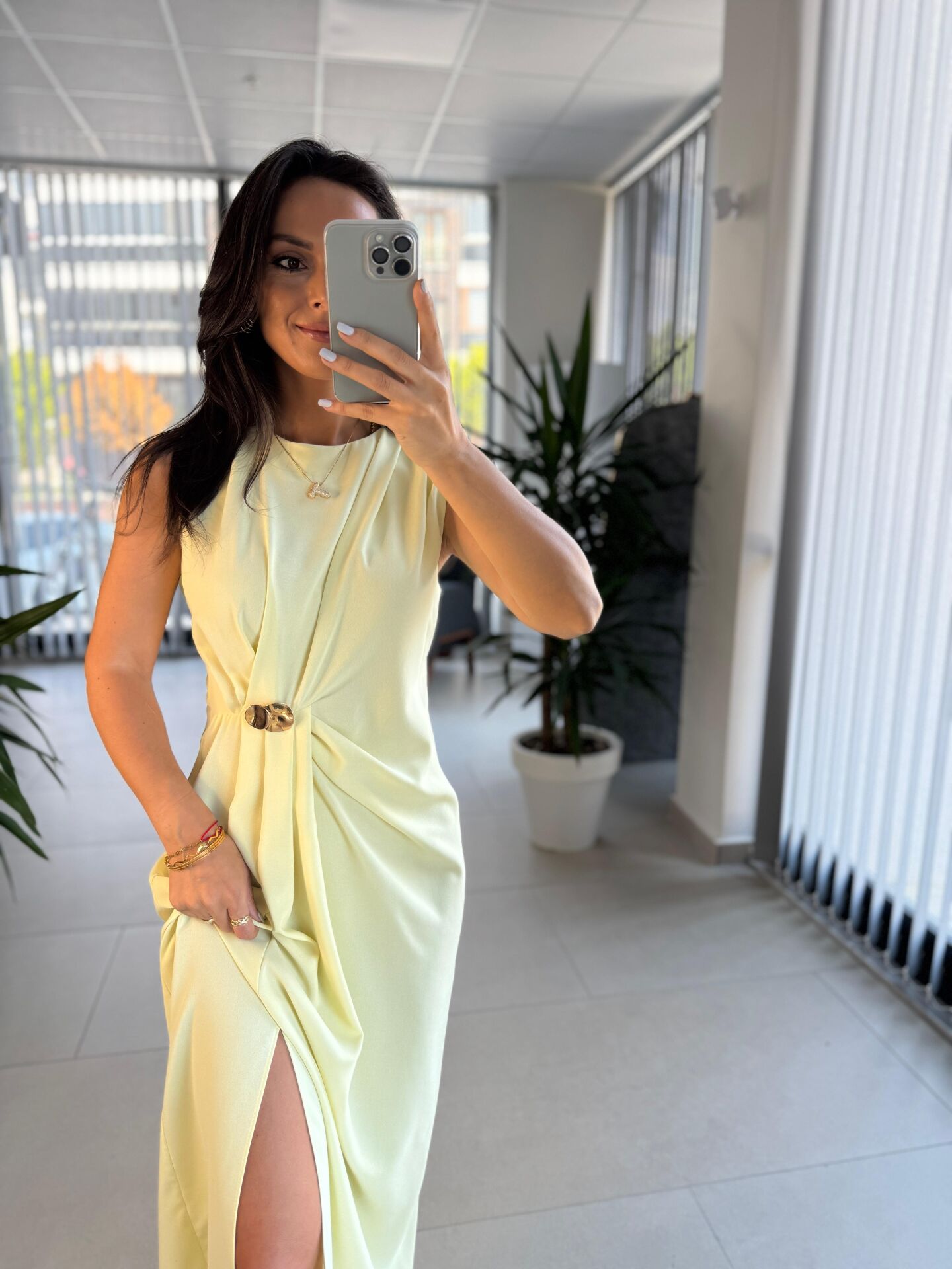 My 3718 Butter Yellow Broş Detaylı Krep Elbise