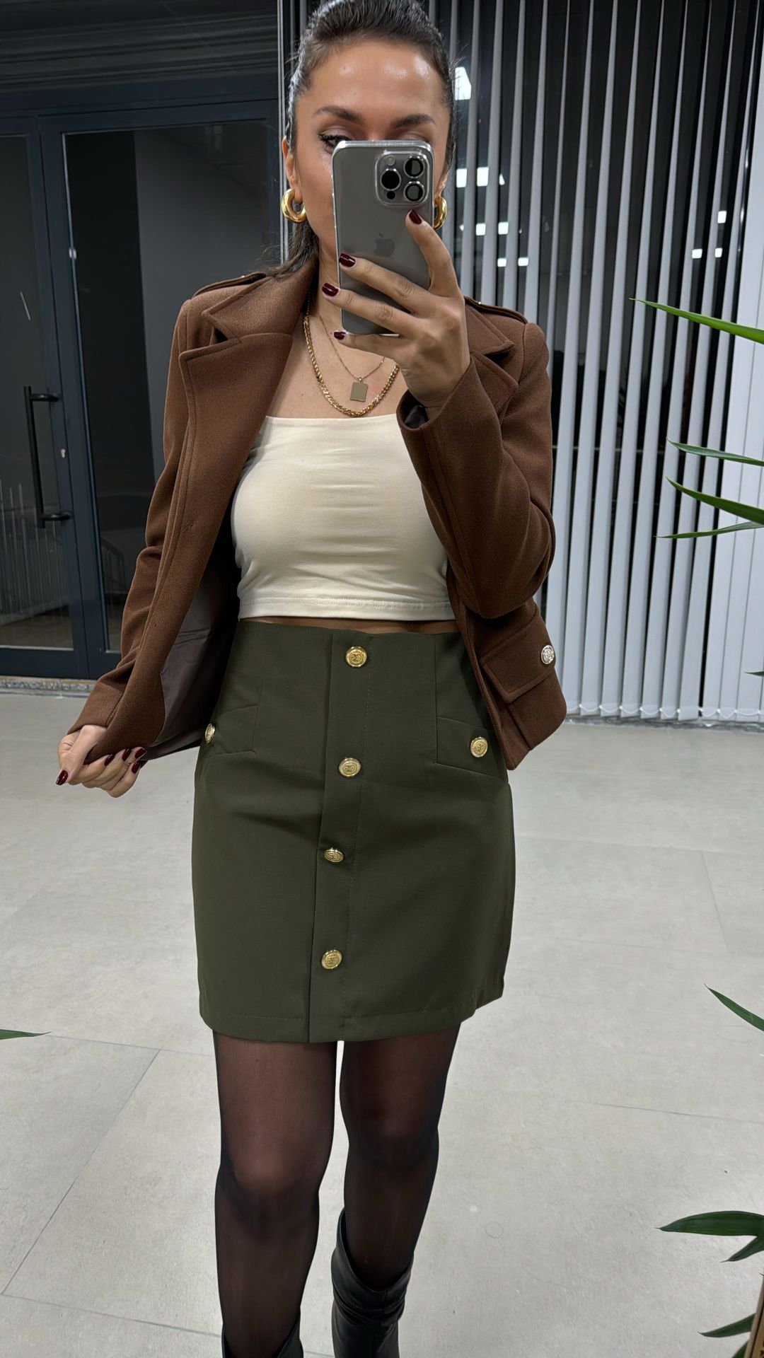 Gold Düğmeli Haki Etek