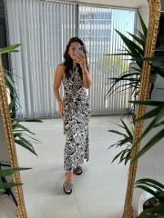 Mc 5893 Knitted Dress with Knot Detail