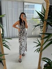 Mc 5893 Knitted Dress with Knot Detail