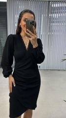 Mc Fisto Detaylı Siyah Triko Elbise