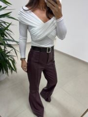 MN V Yaka Beyaz Drapeli Sandy Bluz