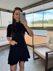 Dv 91334 Etek Ucu Volanlı Siyah Elbise