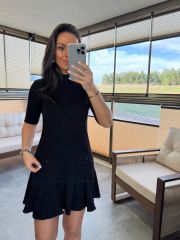 Dv 91334 Etek Ucu Volanlı Siyah Elbise