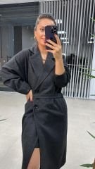 Kaşe Kırçıllı Siyah Kaban