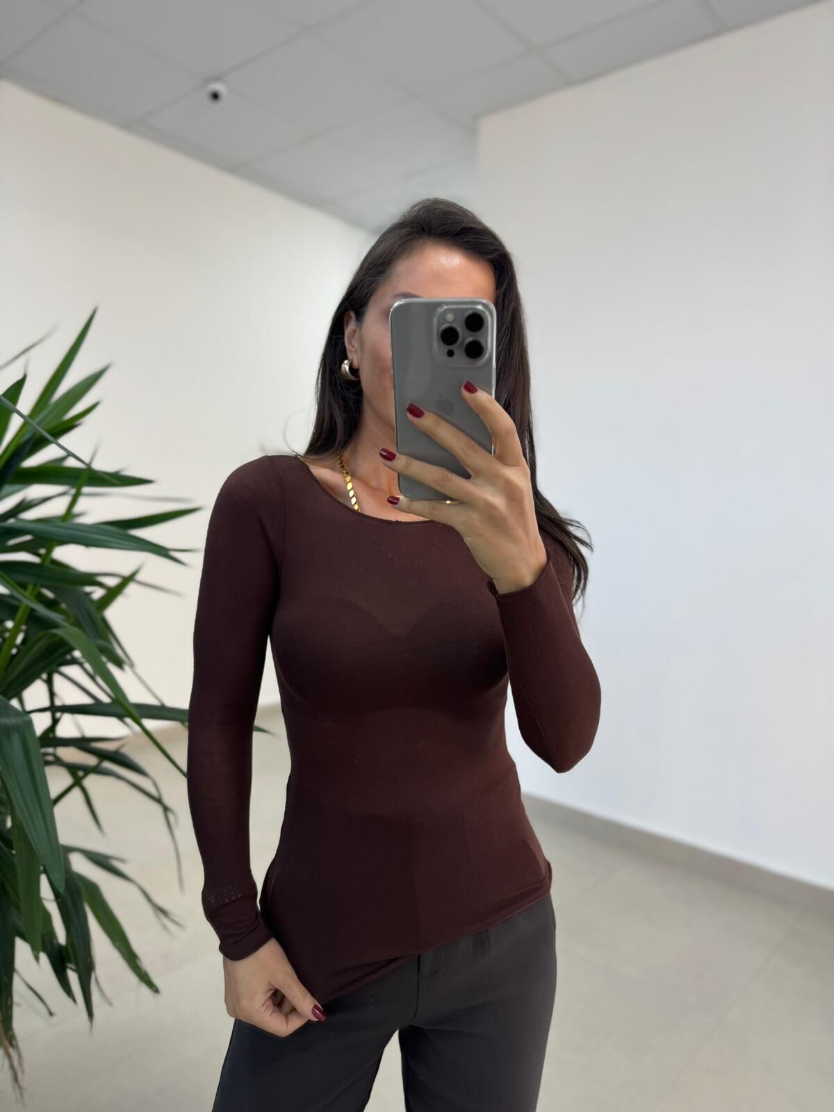 Np 68596 Kayık Yaka Kahve Transparan Tişört