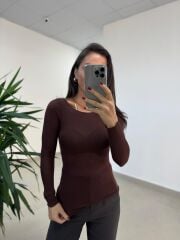 Np 68596 Kayık Yaka Kahve Transparan Tişört