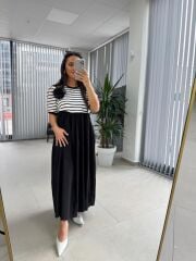 Dr 8270 Tasarım Çizgili Siyah Güllü Elbise