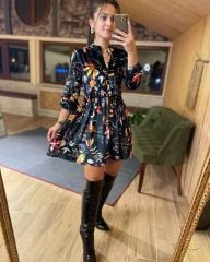 Blumenkleid aus Samt