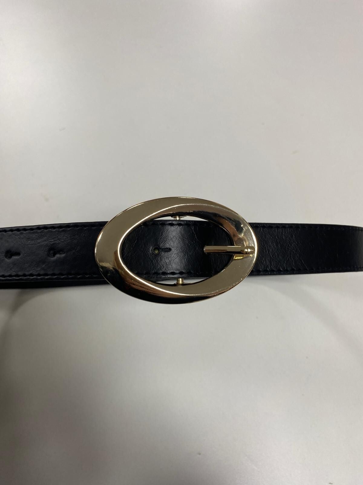 0403 Gold Tokalı Oval Siyah Kemer