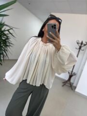 Fp 4959 Yaka Büzgülü Ekru Bluz