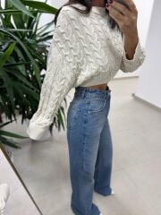 Orj. Marka Saç Örgü Detaylı Triko Crop Kazak