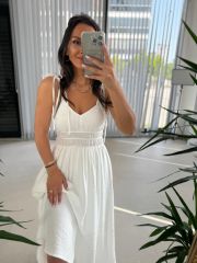 Weißes Kleid aus Baumwollleinen mit Seilriemen von SG