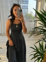 Sg Strappy Front Pleated Detail Striped Black Dress
