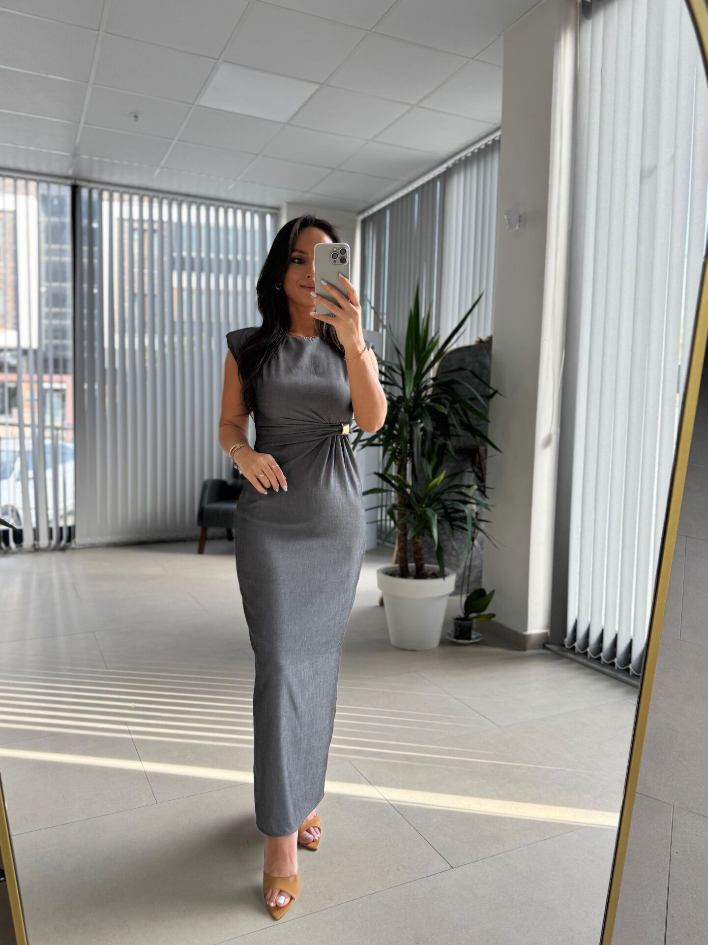 My 3735 Omuz Vatkalı Bel Drapeli Antrasit Elbise