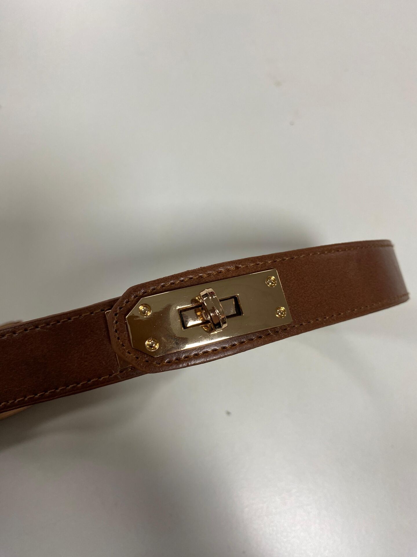 3850 Lastik Detaylı Kahve Kemer