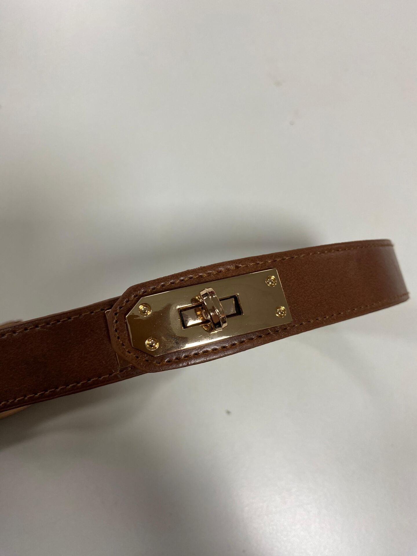 3850 Lastik Detaylı Kahve Kemer