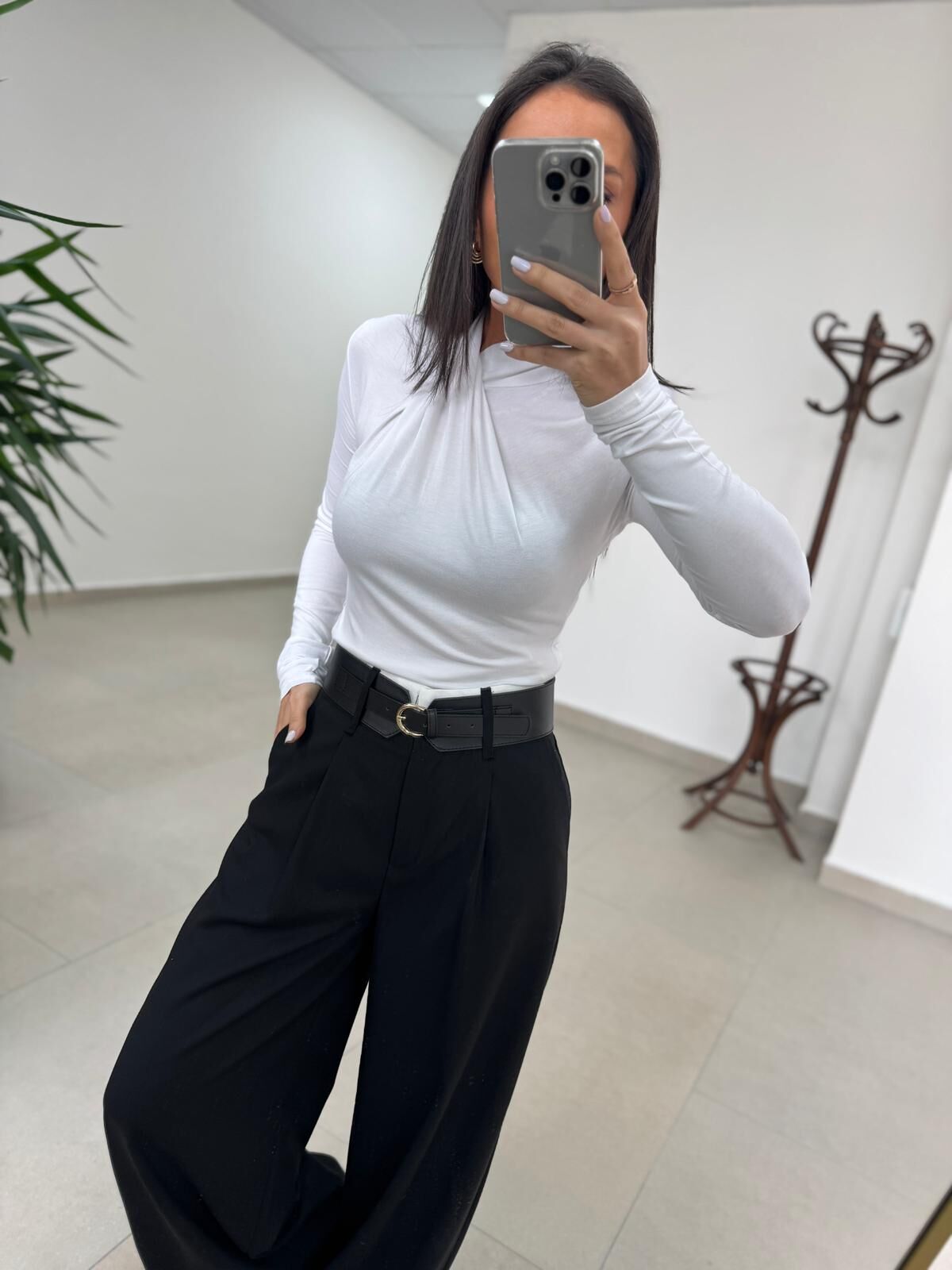 İv 25241 Ringön Büzgü Ekru Bluz