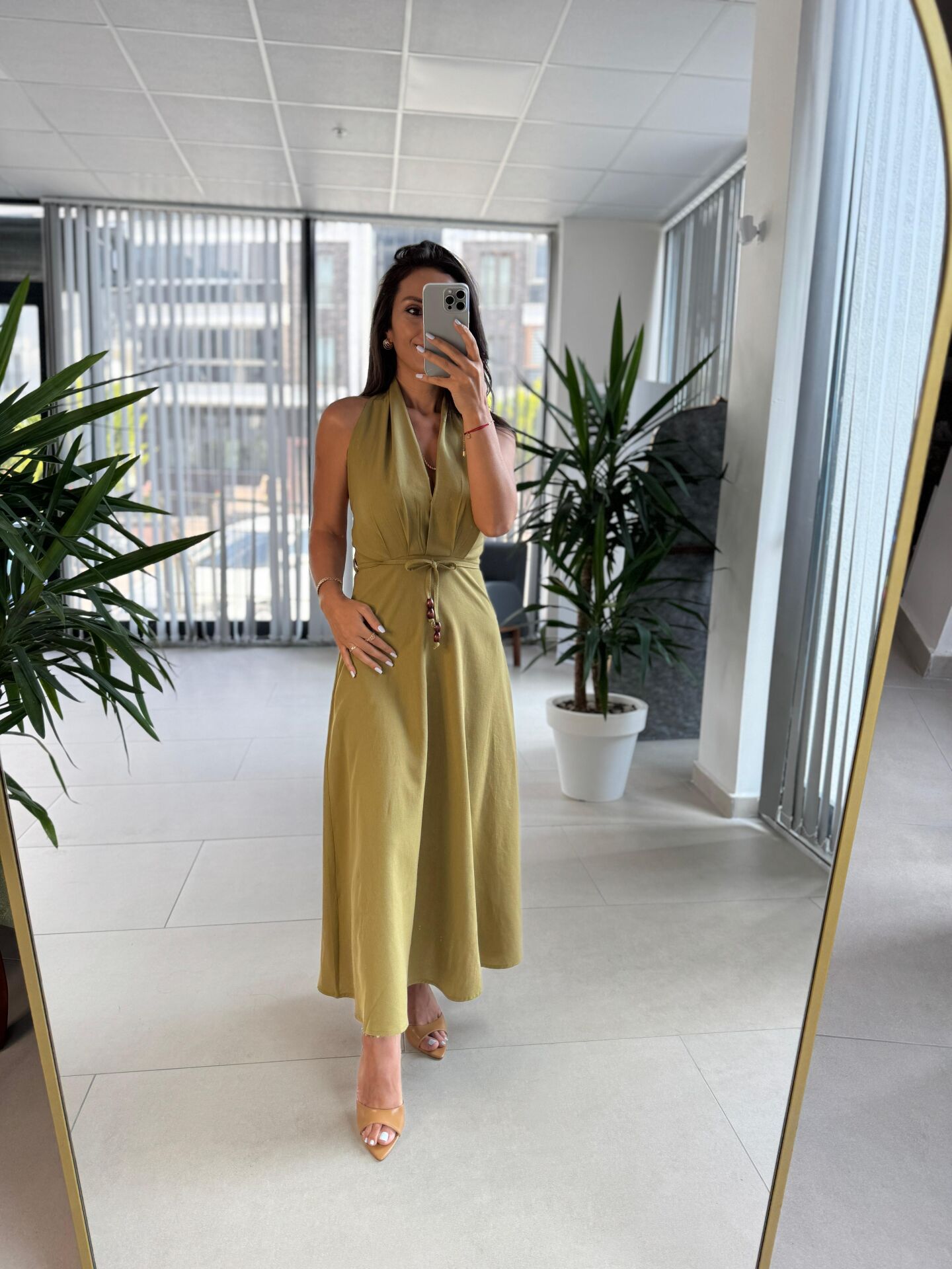 Fw 8078 Sırt Dekolteli Yağ Yeşili Keten Elbise