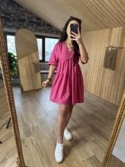 Kısa kollu pembe poplin elbise