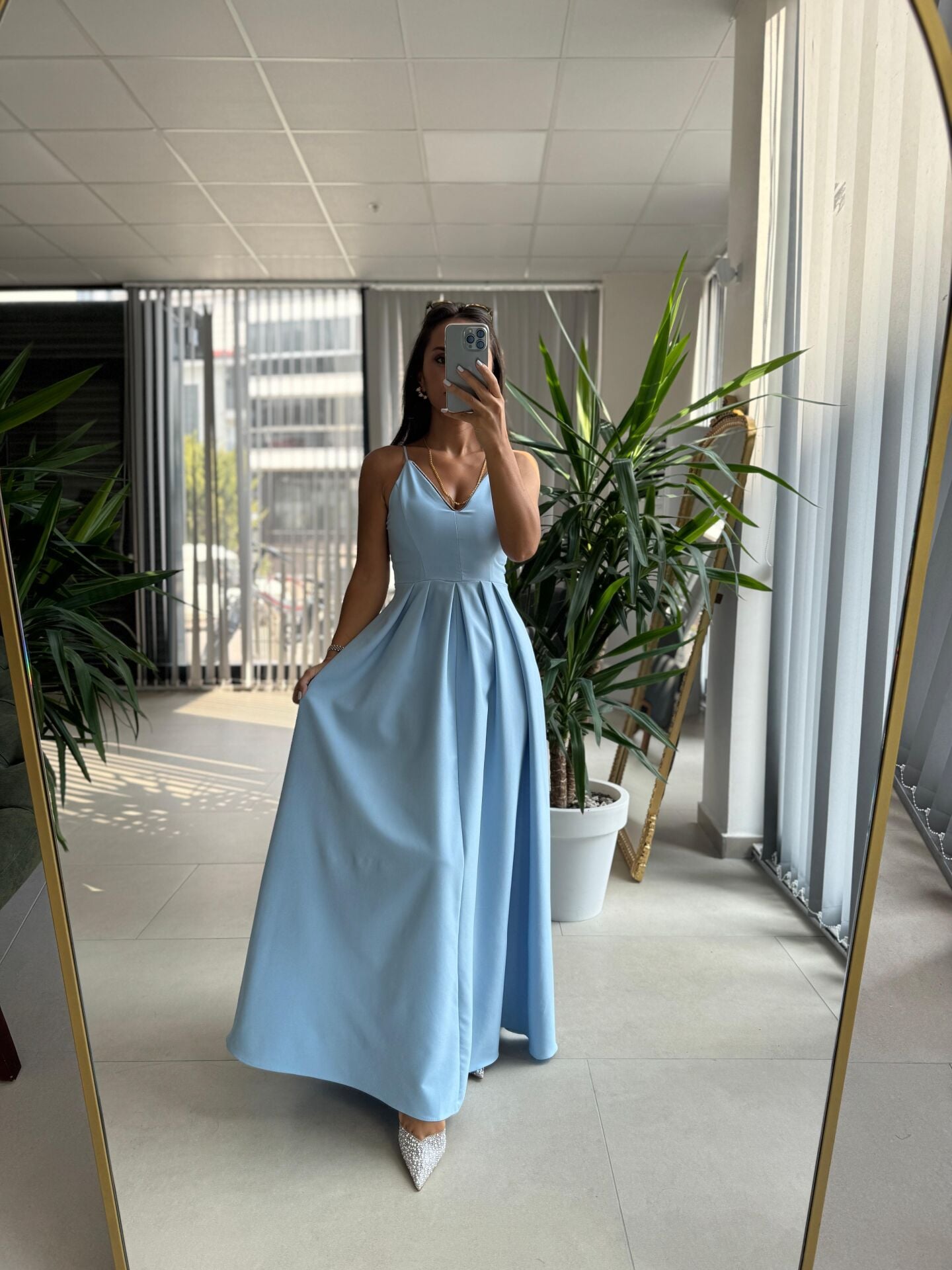 My 3795 Askılı V Yaka Taşlı Bebe Mavi Maksiboy Elbise