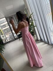 My 3795 Askılı V Yaka Taşlı Pembe Maksiboy Elbise