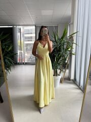 My 3795 Askılı V Yaka Taşlı Sarı Maksiboy Elbise