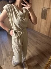 Degaje yaka taş aerobin tulum