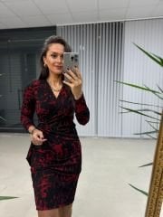 Mc Kruvaze Kırmızı Geçişli Triko Elbise