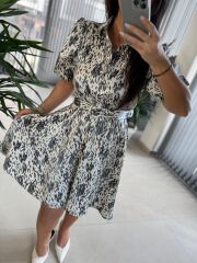 My 3393 Krem Benekli Kemerli Elbise