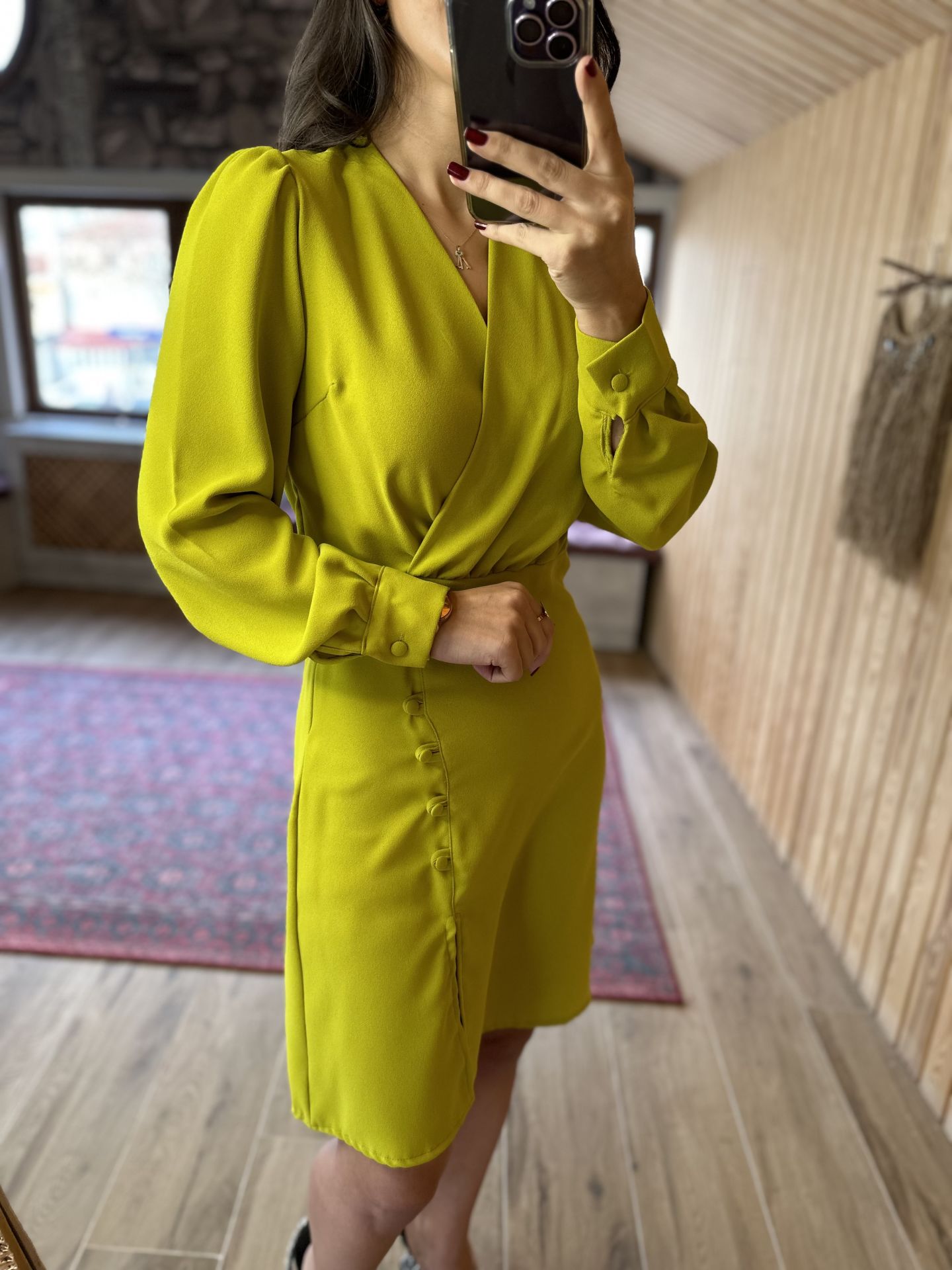 Ms Yan Düğmeli Yağ Yeşili Crep Elbise