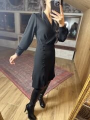 Ms Yan Düğmeli Siyah Crep Elbise