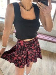 Siyah crop