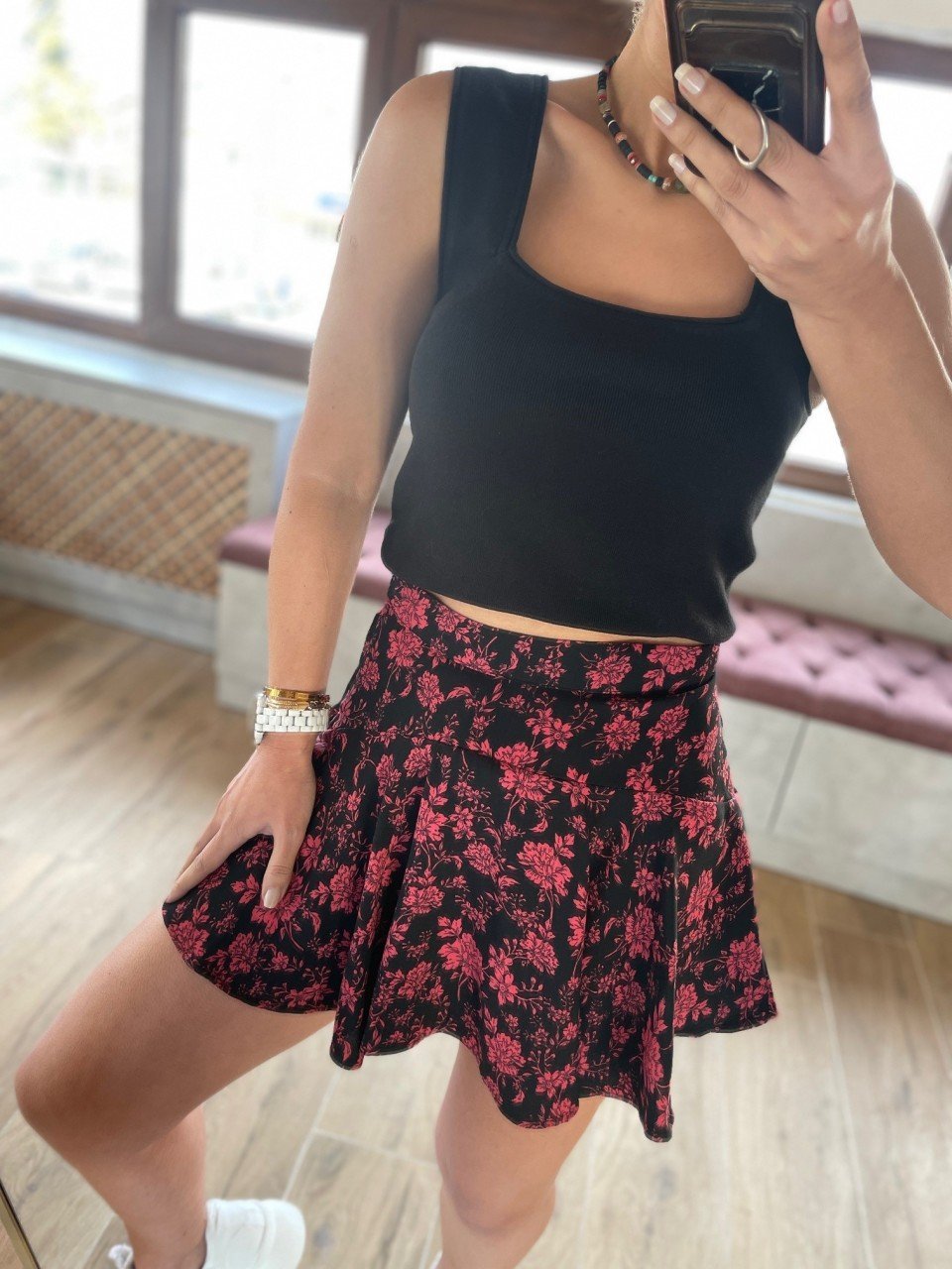 Siyah crop