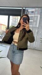 Bomber-Khaki-Mantel mit Vordertasche
