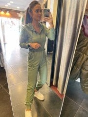 ÇAĞLA YEŞİLİ KAPüŞONLU FERMUARLI TULUM