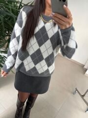 Ml 77643 Premium Yumoş Gri-Beyaz Baklava Desen Kazak