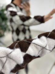 Ml 77643 Premium Yumoş Kahve-Krem Baklava Desen Kazak